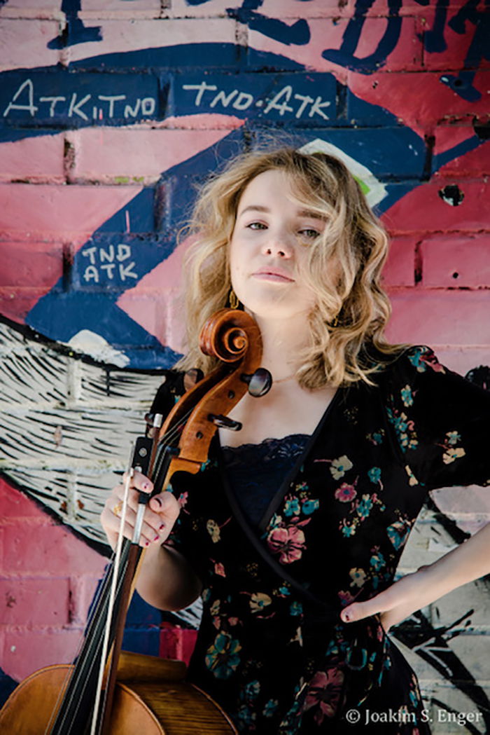 Cellist Birgitta Oftestad.